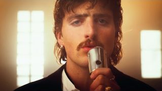 Benson Boone – Momma Song (Official Music Video)