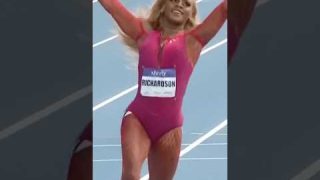 Sha'Carri making it look EASY 🏃♀️